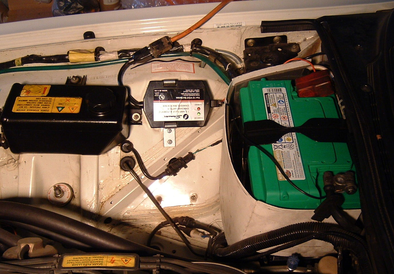 Battery maintainer.JPG