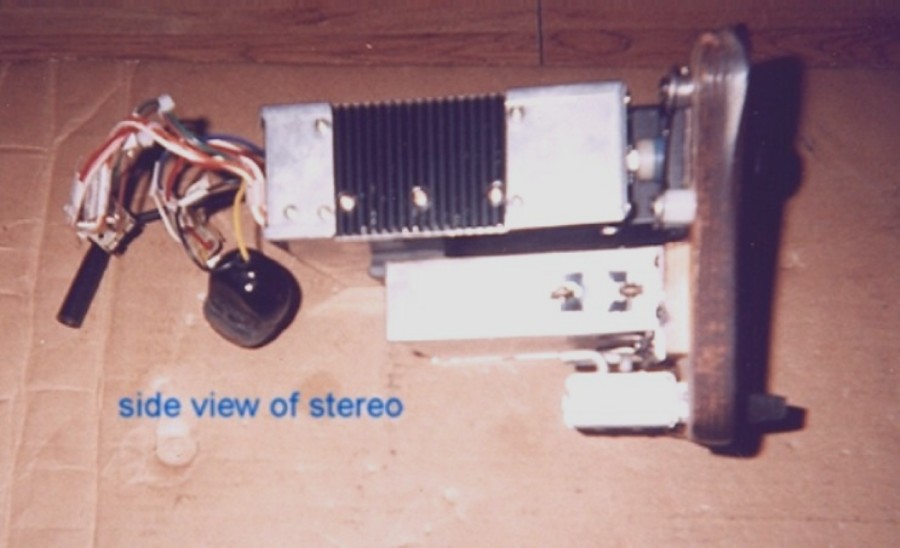 01-radio-mounted-side-view.JPG