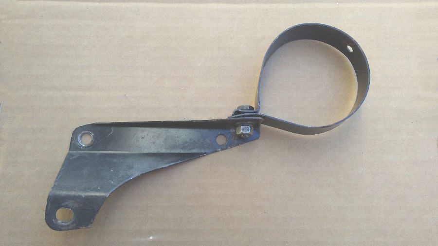Intake-hose-clamp-bracket.jpg