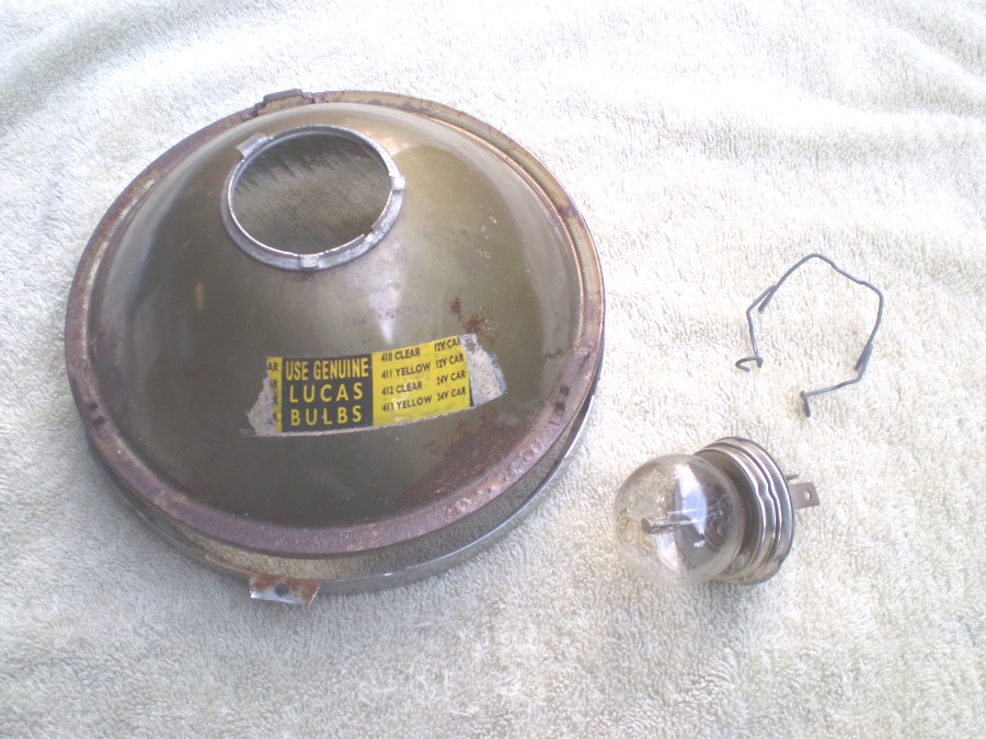 Lucas-410-bulb.JPG